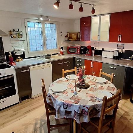 Appartement Superbe T2 Avec Jardin, Piscine-Enfant Et Parking à Arles Extérieur photo